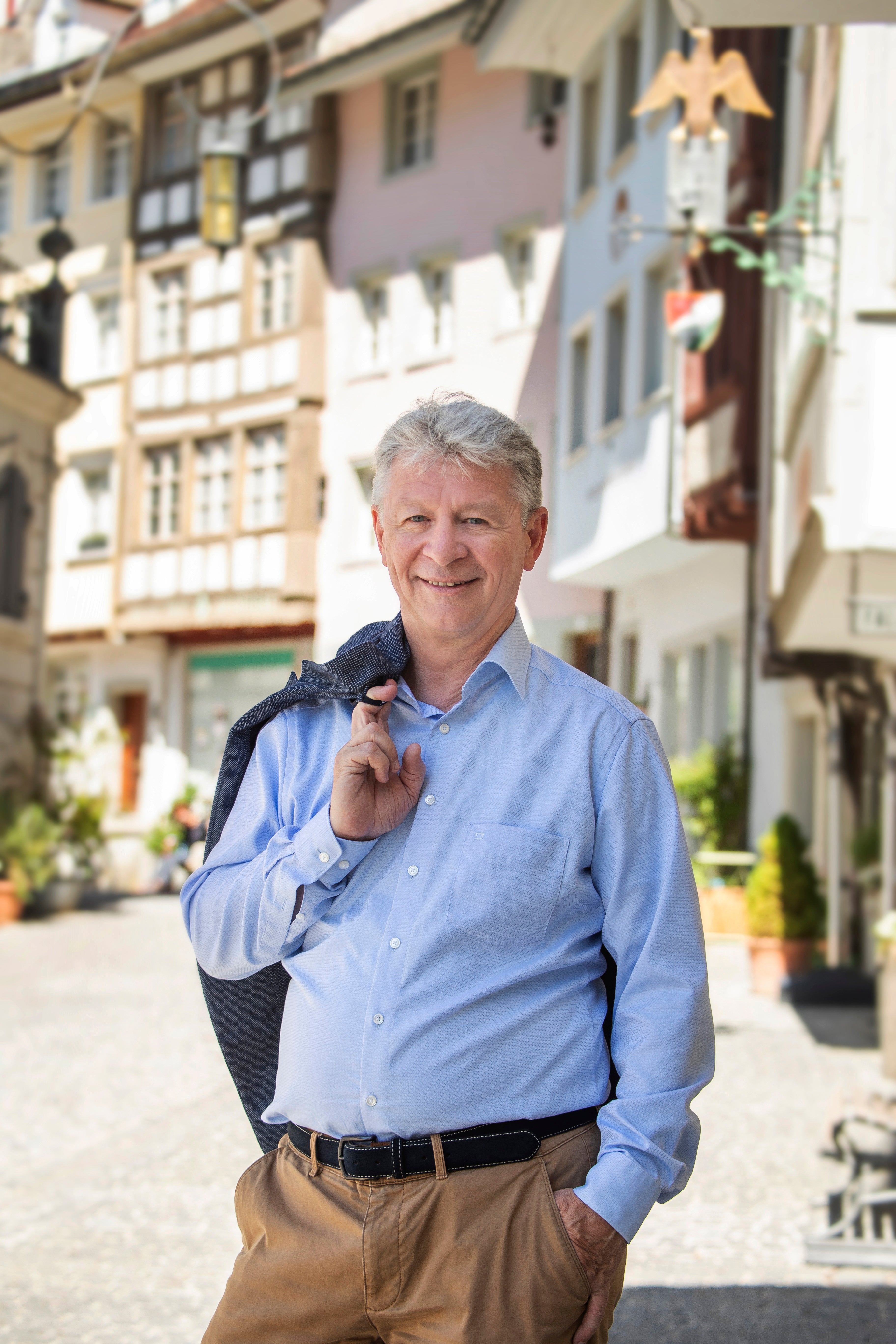 Die CVP Portiert Für Den Zweiten Wahlgang Wiederum Hans Mäder Für Das ...