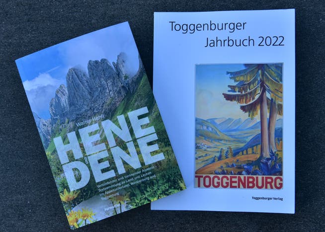 Das Toggenburger Jahrbuch 2022 wurde zusammen mit dem Buch «Hene und Dene» im «Hirschen» Wildhaus präsentiert.