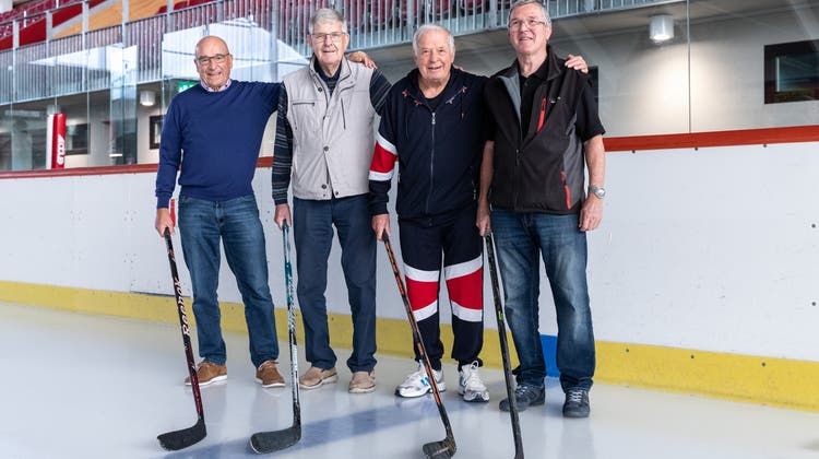 23. September 2021; Ehemalige Aarauer Hockey-Spieler in der KEBA Aarau. Von links nach rechts: Hansueli Lüthi, Jörg Eckert, Hanspeter Meyer, Heinz Zaugg (Valentin Hehli)