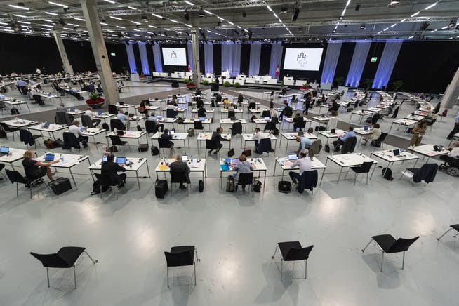 Die Sommersession 2020 fand in den trostlosen Hallen der Bern Expo statt.