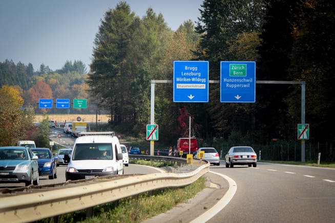 Der Unfall ereignete sich auf der N1R in Richtung Aarau. Hier auf dem Foto der Blick in die Gegenrichtung. (Symbolbild)