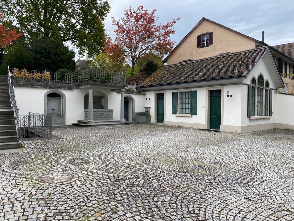 Das Wöschhüsli hinter dem Gemeindehaus ist ein beliebter Ort zum Heiraten. Links geht die Treppe in den Haffterpark.