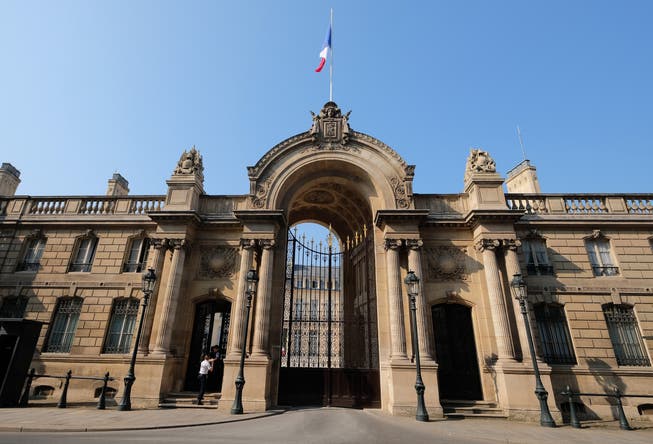 Das Haupttor des Elysée-Palasts in Paris: Rechtsextreme planten einen Angriff auf den Präsidentensitz. Zutaten für Sprengstoff waren schon besorgt.