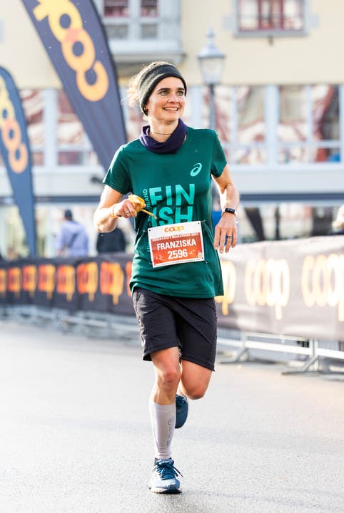 Hut ab! In diesem Jahr zum ersten Mal Mami geworden und schon wieder am Marathon mit dabei: Franziska Huwyler-Inauen.