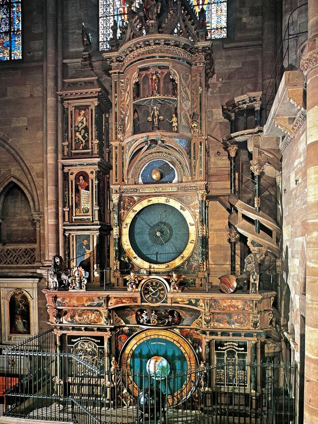Die zweite astronomische Uhr im Strassburger Münster.