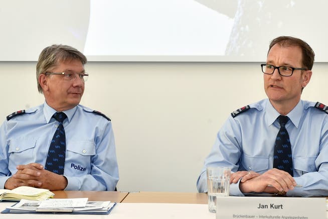 Fritz Lehmann (links) tritt im Mai 2022 von seinem Post ab. (Archivbild)