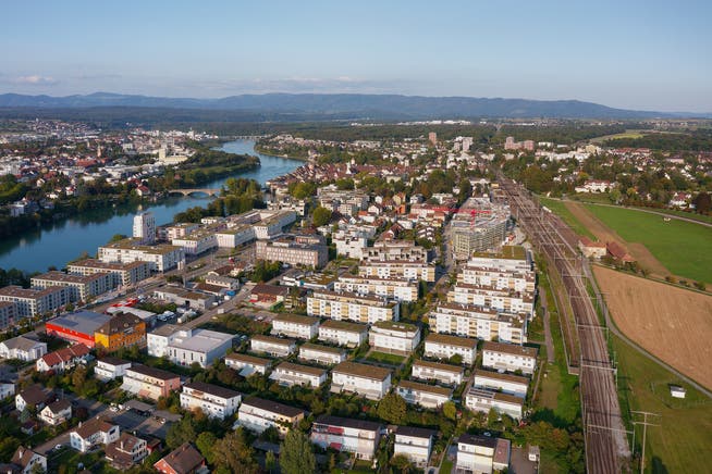In Rheinfelden entstanden in den letzten Jahren gleich mehrere Grossüberbauungen wie der Salmenpark und das Furnierwerk.