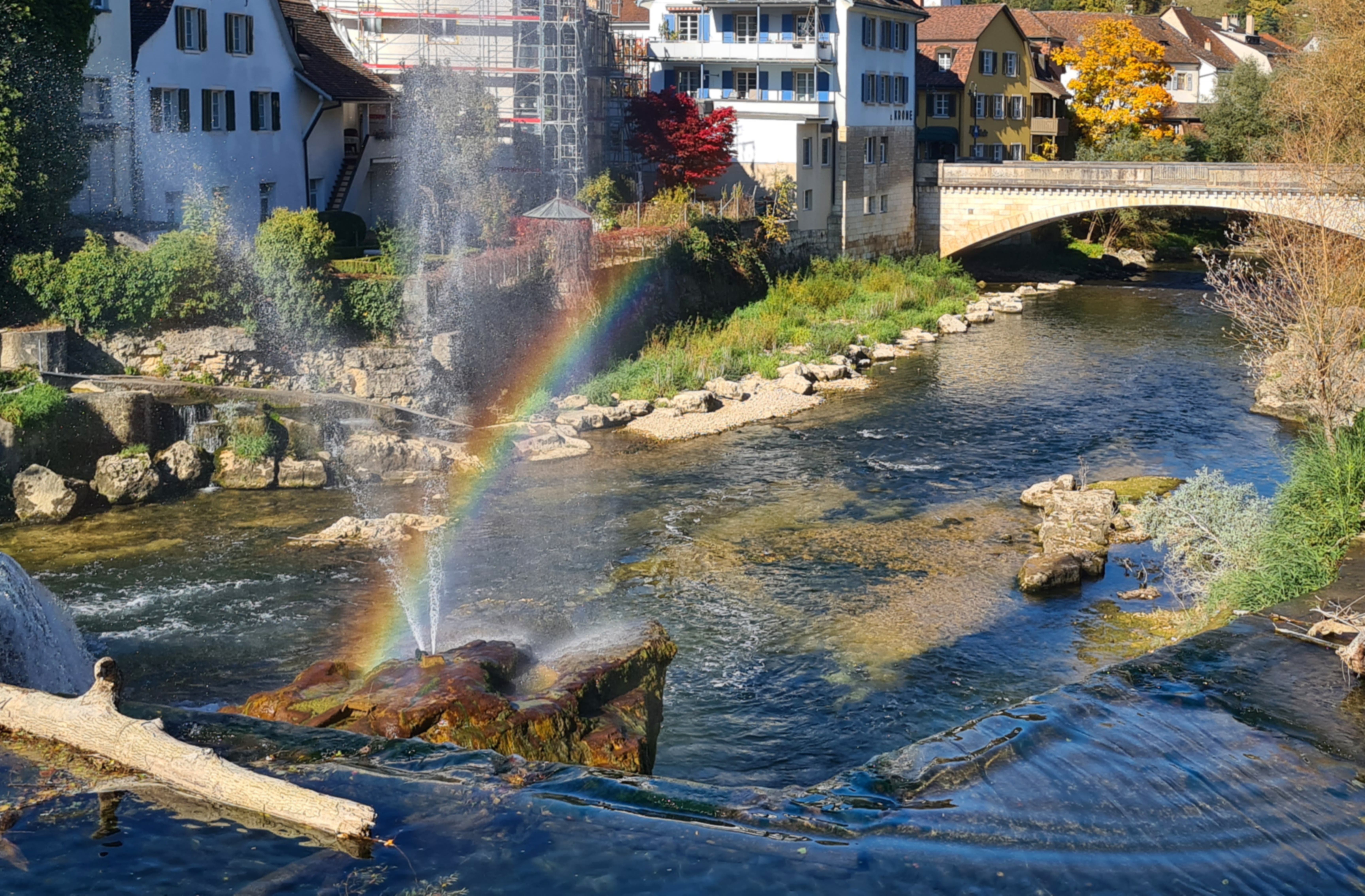 Birsfall in Laufen - zum richtigen Zeitpunkt vor Ort.