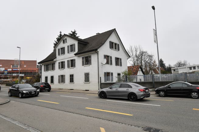 In diesem Haus in Bottighofen haben die Beschuldigte und ihre Mieterin gewohnt. Aufnahme vom 15.12.2020.