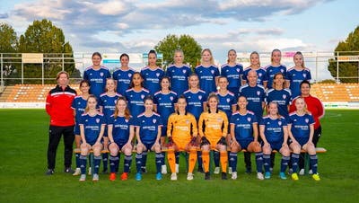 Das gleiche Team mit neuem Aussehen. Seit diesem Sommer sind die SC Derendingen Frauen die FC Solothurn Frauen. (Daniel Lüscher)