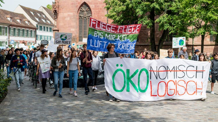 Die Klimajugend demonstriert in Basel regelmässig für ihre Anliegen. (Archivbild: Kenneth Nars)