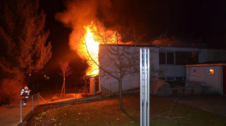 Brand eines Einfamilienhauses an der Allmendstrasse. (Bild: Kapo Solothurn)