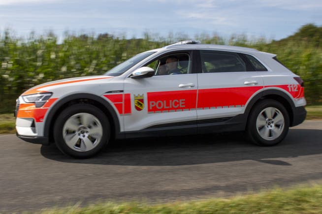 Die Kantonspolizei fand den Schützen nach der Flucht tot in einem Haus in St. Imier. 