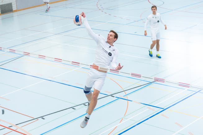 Die Männer des STV Oberentfelden – im Bild Robin Häfeli – starten mit einer Doppelrunde in die neue Spielzeit