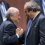 Die BA hat gegen Sepp Blatter (l.) und Michel Platini Anklage erhoben. (Keystone)
