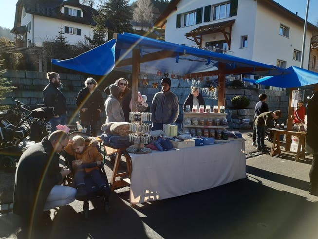 Stand am Chlausmarkt 2021 in Mosnang.