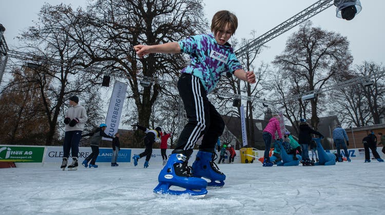 Ägeri on Ice eröffnet das Eisfeld am Samstagnachmittag. (Bilder: Stefan Kaiser (Unterägeri, 20. November 2021))