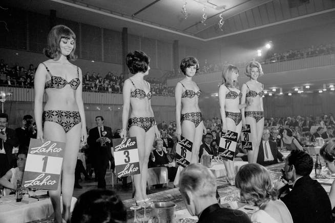 Miss-Schweiz-Wahl 1966 in Zürich mit Lahco als Sponsor. Ein Bericht über die Badener Firma kommt in den Neujahrsblättern an erster Stelle.