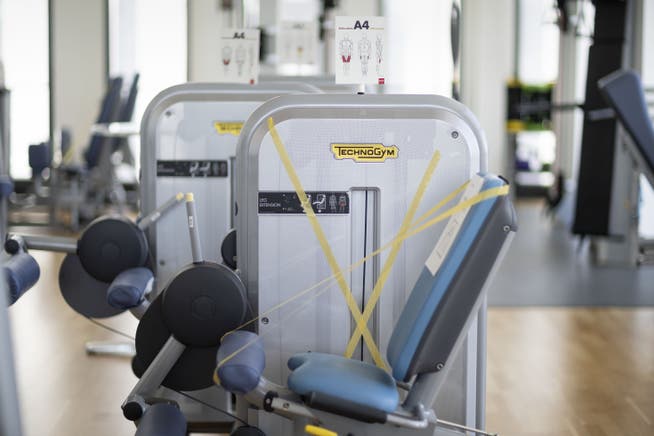 Die Schweizer Fitnesscenter kündigten schon Anfang Jahr an, Schadenersatz beim Bund einklagen zu wollen. (Symbolbild)