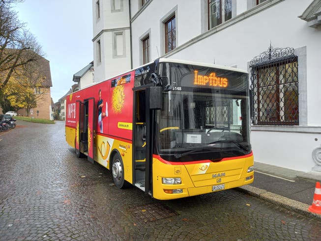 Aus dem Bündnerland hat der Kanton Solothurn den Impfbus ausgeliehen.