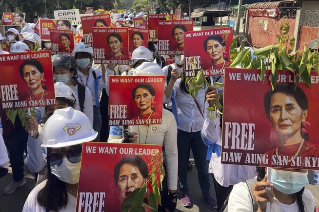 In Myanmar hatte das Militär die faktische Regierungschefin Aung San Suu Kyi entmachtet.