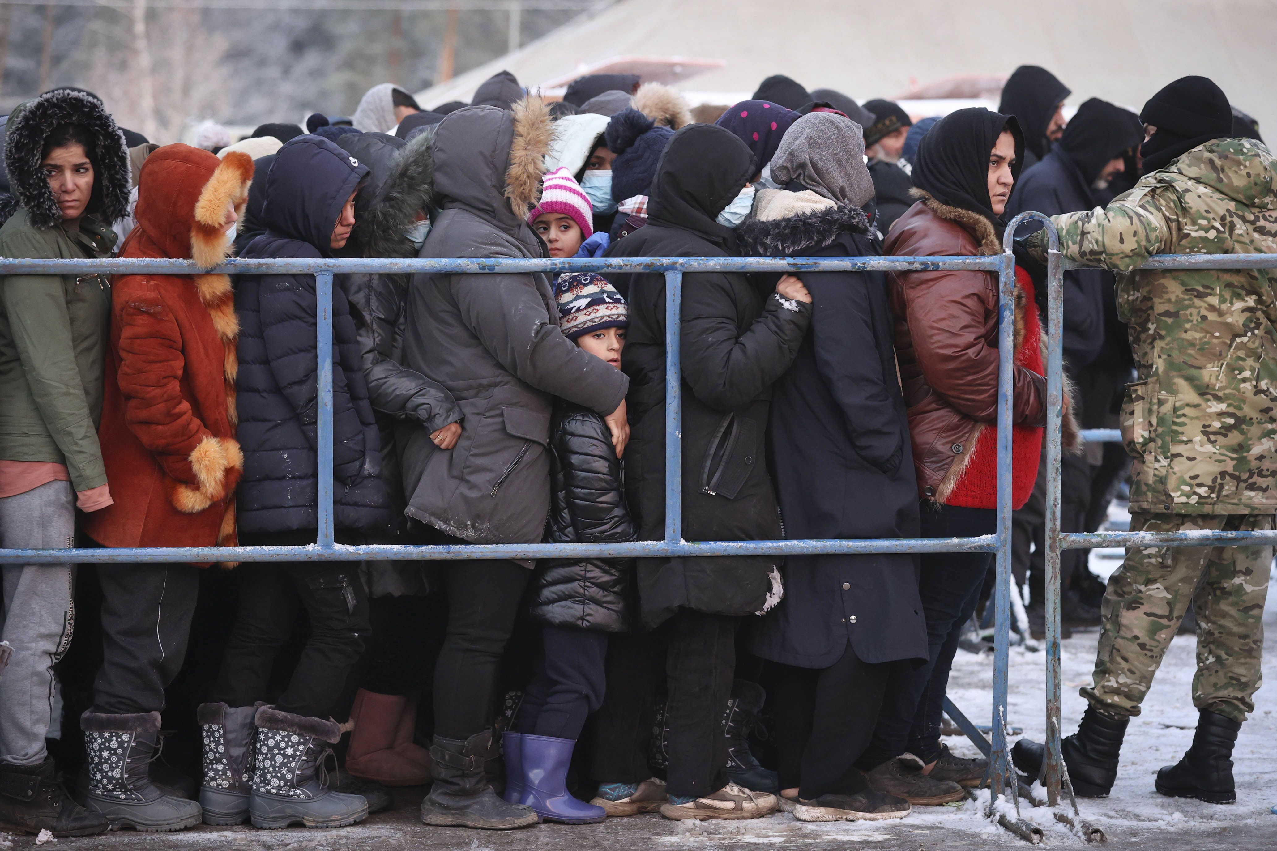 Migranten An Belarus-Grenze: Litauen Will Ausnahmezustand Verläng