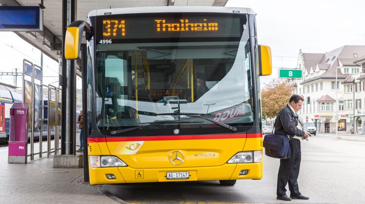 Beim Bus 371 erfolgt eine Schliessung von 2-Stunden-Taktlücken. (Bild: Claudio Thoma (24. Oktober 2018))