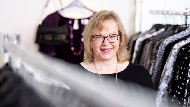 Annette Hunziker führt in Schlieren neu einen Curvy-Secondhandladen namens «Curvy & Smart».