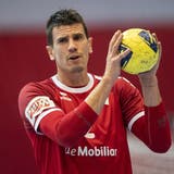 Handballer Andy Schmid während dem Qualifikationsspiel der Schweiz gegen Nordmazedonien. (Bild: Ennio Leanza / Keystone (Schaffhausen, 7. November 2020))