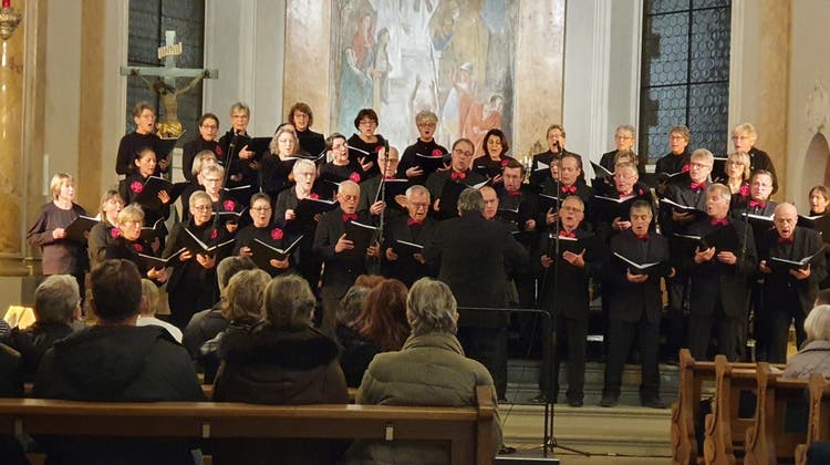 Der Belcanto-Chor führte in der Katholischen Kirche St.Nikolaus in Frauenfeld ein weihnachtliches Konzert vor. (Bild: PD)