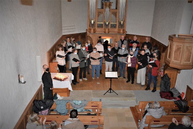 Der Gemischte Chor Aawangen-Häuslenen tritt in der Kirche Aawangen auf.
