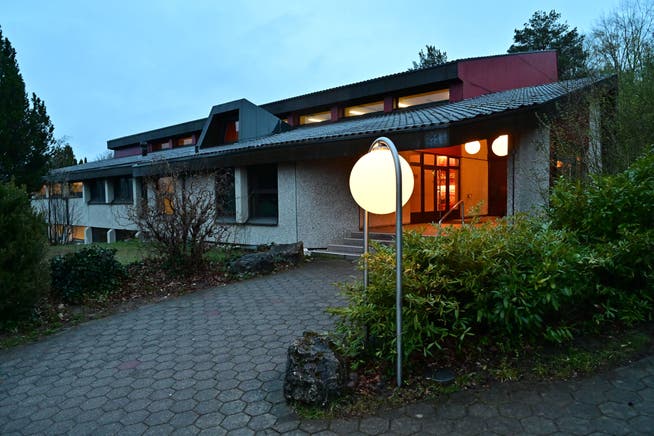 Die Dorfhalle «Jurablick» soll neue Hausleitungssysteme erhalten.