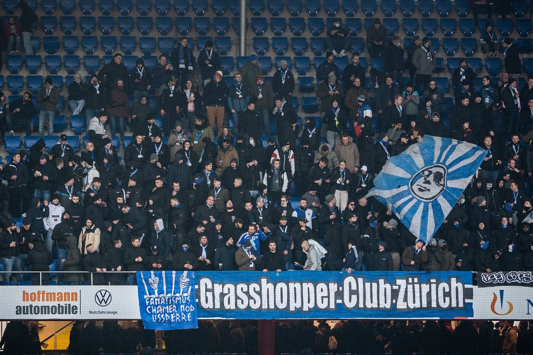 Sie schafften etwas, was die FCB-Fans am Mittwoch in Bern nicht schafften: Die GC-Fans sind beim Spiel dabei.