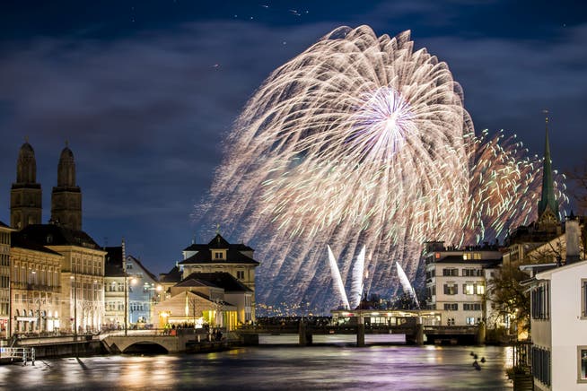 Das Silvesterfest 2021 in Zürich muss ohne das grosse Feuerwerk am Seebecken auskommen. 