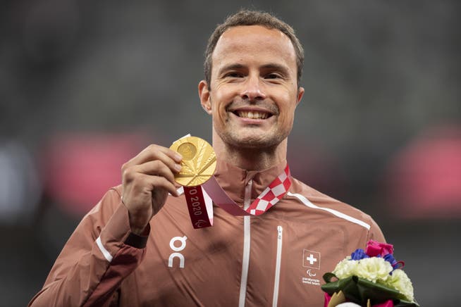 Ausgezeichnet: Gold für Marcel Hug an den Paralympics 2020 in Tokio.