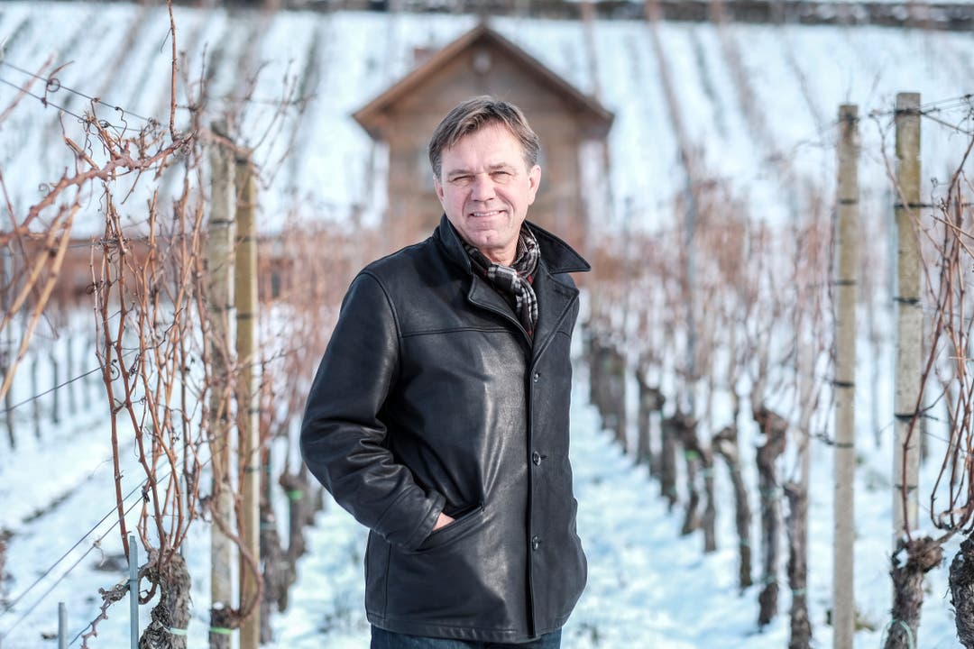 Würenlingen, 12. Februar: Nach einem schwierigen Jahr für Andreas Meier, Besitzer des Weinguts zum Sternen, entstand die Idee, die Kunden mit einem Degustationskoffer mit zwölf verschiedenen Weinen «gluschtig» zu machen.