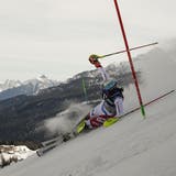 Wendy Holdener scheidet im Kombi-Slalom aus. (Gabriele Facciotti / AP)