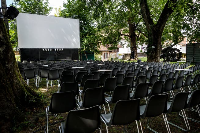 Gestuhlt für die Solothurner Sommerfilme. Im nächsten Juni könnte sich ein ähnliches Bild bieten, falls die Gemeindeversammlung in Solothurn tatsächlich im Freien stattfindet. 