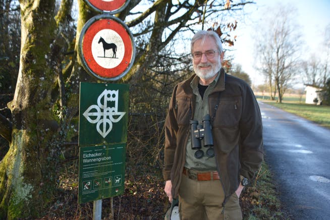 Ranger Hans-Peter Beutler, hier in Altreu, möchte das Verständnis für die Natur fördern. 