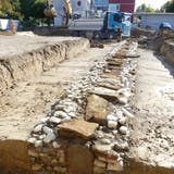 Mit dem Bau des neuen Wohnheims der Stiftung Domino in Hausen wurde im Herbst 2020 die alte römische Wasserleitung abgebrochen. (Zvg/Martin Brügger)