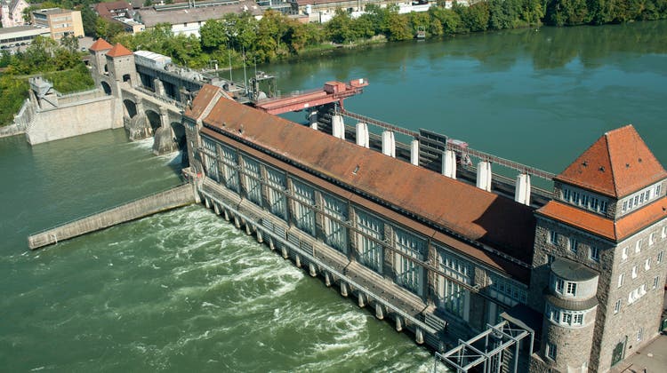 Die Energiedienst-Gruppe produzierte mit dem Wasserkraftwerk in Laufenburg im Jahr 2020 rund 700 Millionen Kilowattstunden Strom. (Bild: zvg (9. Juli 2013))