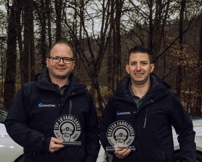 Patrick und Mantsch Straubhaar mit ihren Auszeichnungen.