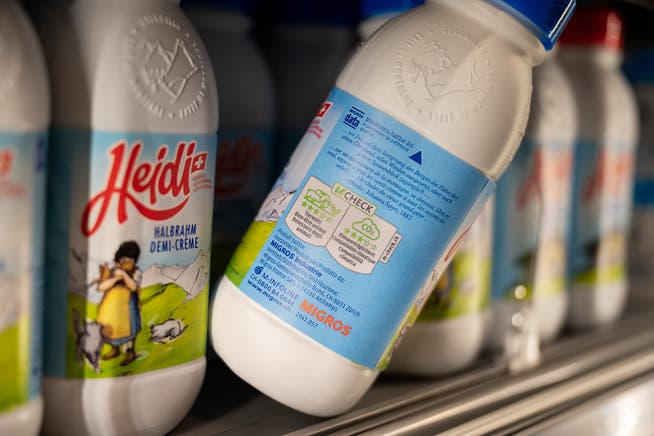 Drei von fünf Punkte für Heidi-Milch: Auf den Verpackungen von Migros-Produkten prangt neu die Nachhaltigkeits-Skala «M-Check».