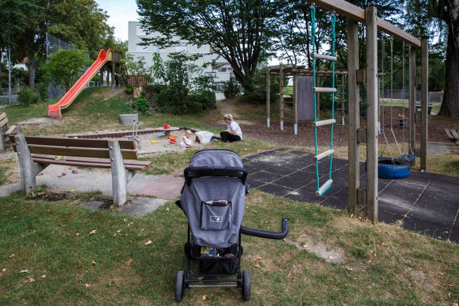 Urbane Lebensqualität ist dem links-grünen Lager wichtig: Spielplatz im Grenchner Eichholzquartier.