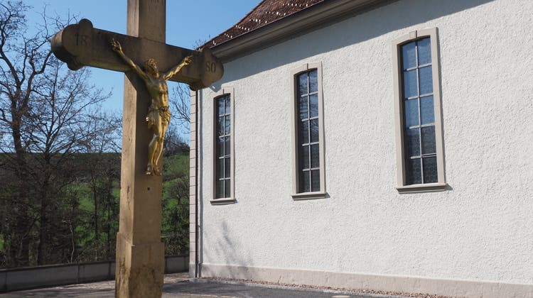 Der Kirchenplatz in Wölflinswil soll neu gestaltet werden. (hcw (30. März 2021))