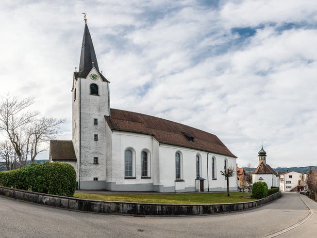Kirche St.Ulrich und die Kapelle St.Nepomuk.