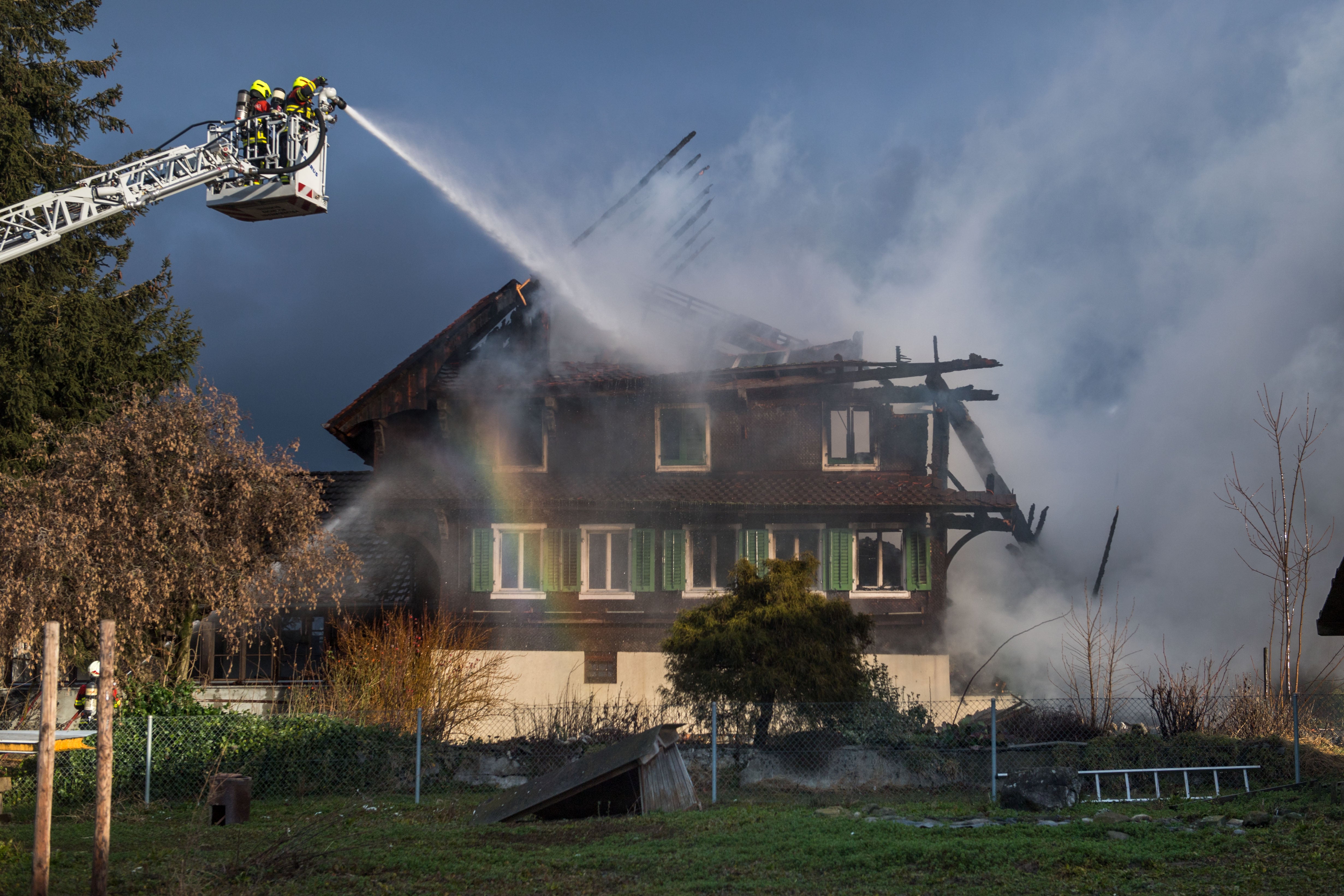 Feuerschutz - Tausende Von Luzerner Hauseigentümern Sollen Für Besseren ...