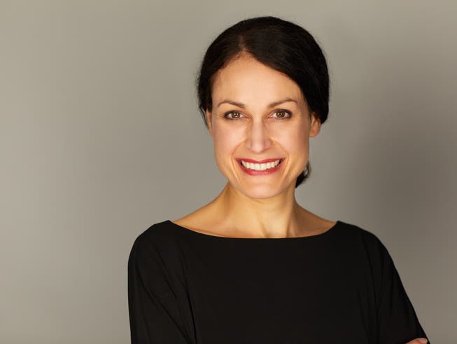 Die 39-jährige Laura Meyer ist seit Anfang Jahr neue Hotelplan-Chefin. Sie folgte auf den langjährigen Konzernchef Thomas Stirnimann. Zuvor arbeitete die Schweizerin bei der Grossbank UBS im Digitalbereich und bei der Beraterfirma McKinsey. 