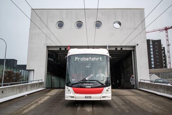 Die Flottenerneuerung durch Batterietrolleybusse der VBSG geht in die zweite Etappe.