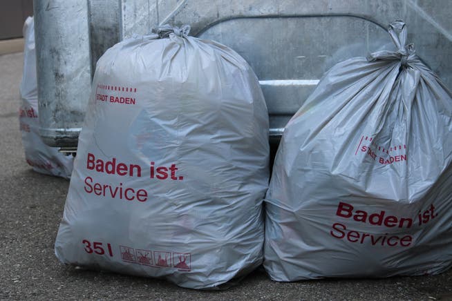 In Baden kostet die Zehnerrolle 35-Liter-Säcke 15 Franken – im Vergleich mit anderen Gemeinden schneidet die Bezirkshauptstadt gut ab.